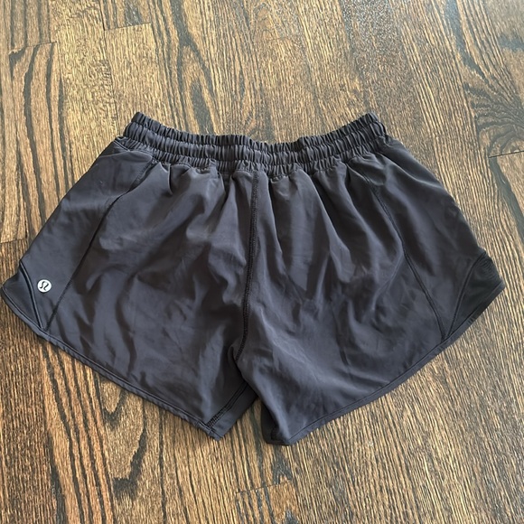 lululemon Athletic Shorts - Picture 3 of 4